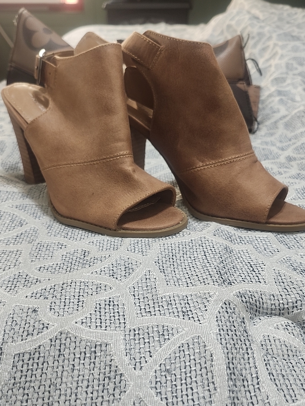 Report Brown Suede Peep-Toe Block Heel Sandals